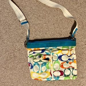 Coach - Adjustable cross body/shoulder bag